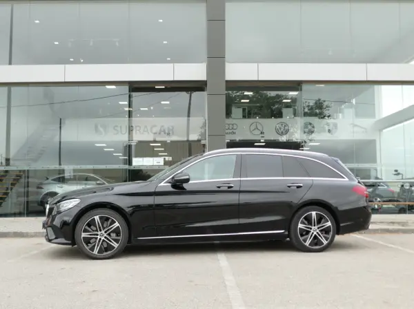 Mercedes-Benz C 300 de Avantgarde 38