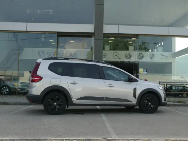Dacia Jogger 1.0 ECO-G Expression 7L Bi-Fuel 38