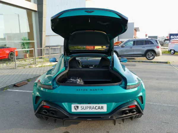 Aston Martin Vantage Coupe V8 21