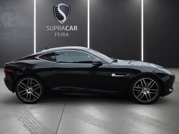 Jaguar F-Type 2.0 i4 R-Dynamic 3
