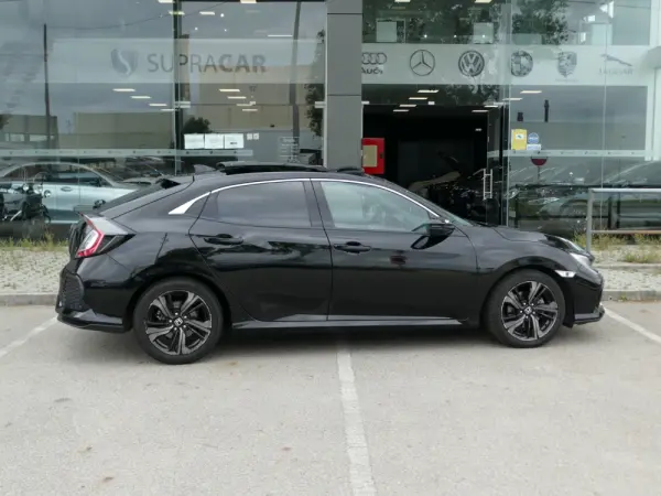 Honda Civic 1.6 i-DTEC Executive Premium 9AT 42