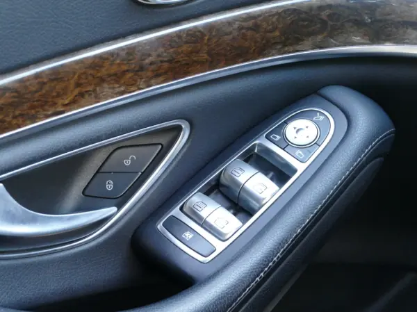 Mercedes-Benz S 350 BlueTEC 33
