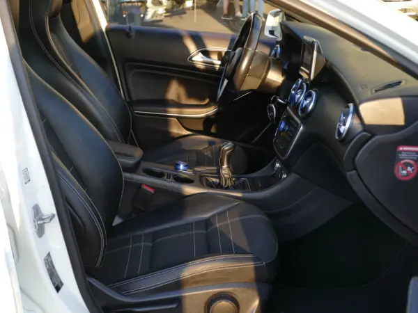 Mercedes-Benz A 180 CDI BlueEFFICIENCY Edition 29