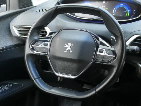 Peugeot 3008 1.6 Hybrid Allure e-EAT8 30