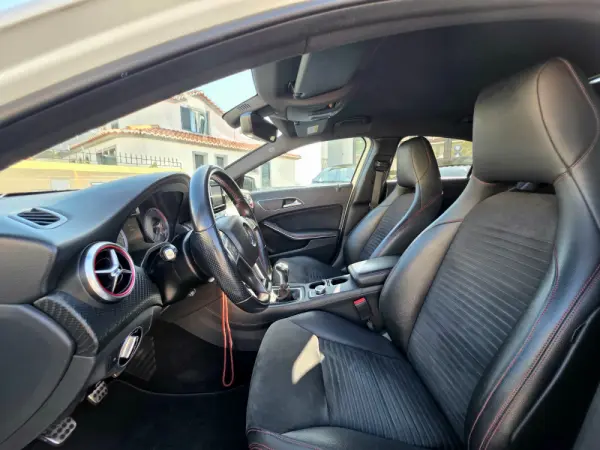 Mercedes-Benz A 200 CDI BE AMG Sport 26