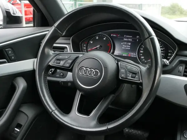Audi A4 Avant 40 TDI Sport S tronic 34
