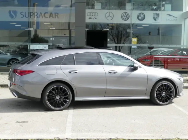 Mercedes-Benz CLA 250 e Shooting Brake AMG Line 15