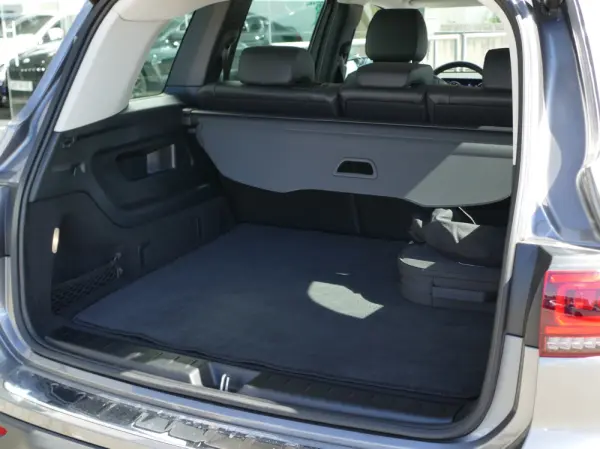 Mercedes-Benz EQB 250 Progressive 14