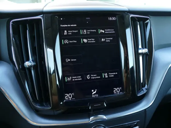 Volvo XC 60 2.0 D4 Momentum Geartronic 20