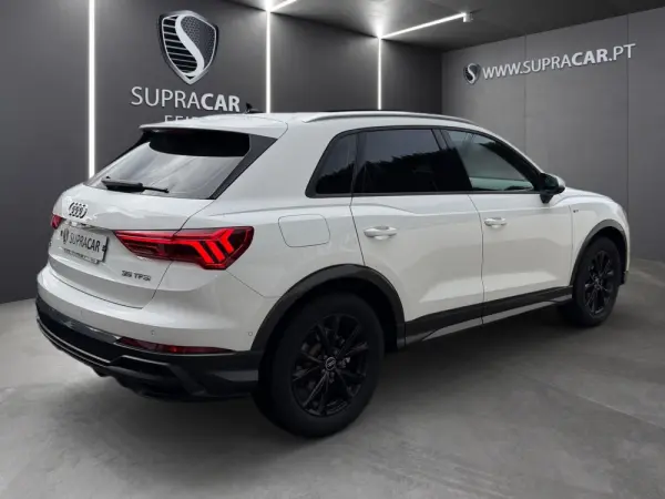 Audi Q3 35 TFSI S line S tronic 4