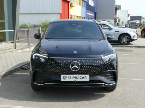Mercedes-Benz EQA 250+ AMG Line 2