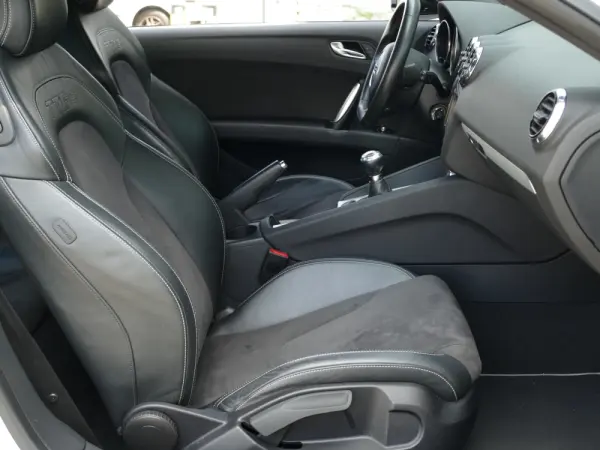 Audi TT RS Coupé Plus 2.5 TFSi quattro 34