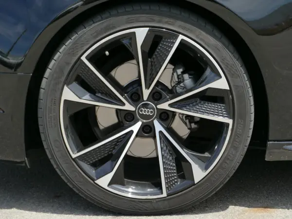 Audi A5 Cabrio 2.0 TDi S-line 9