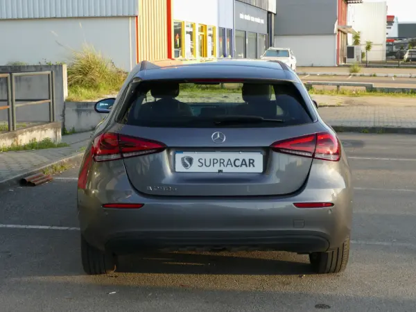 Mercedes-Benz A 250 e Style Plus 4
