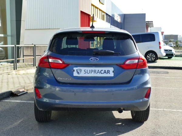 Ford Fiesta 1.0 EcoBoost Connected 9
