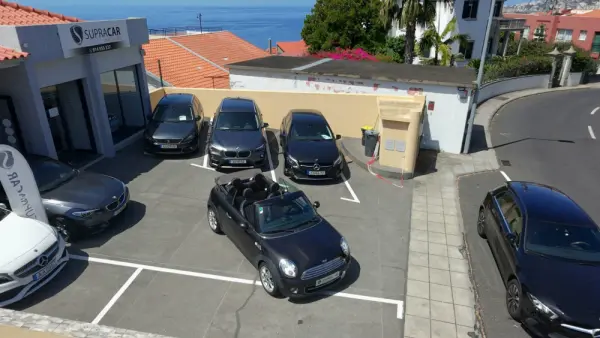 MINI Cabrio Cooper D 31