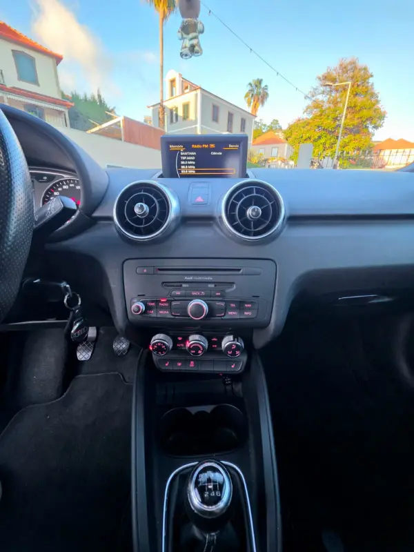 Audi A1 Sportback 2.0 TDi S-line 22