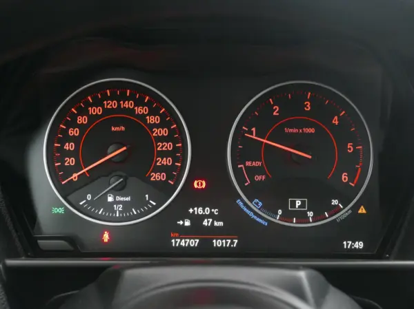 BMW 220 d Coupe Pack M Auto 16