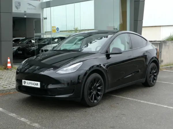 Tesla Model Y Tração Traseira 1