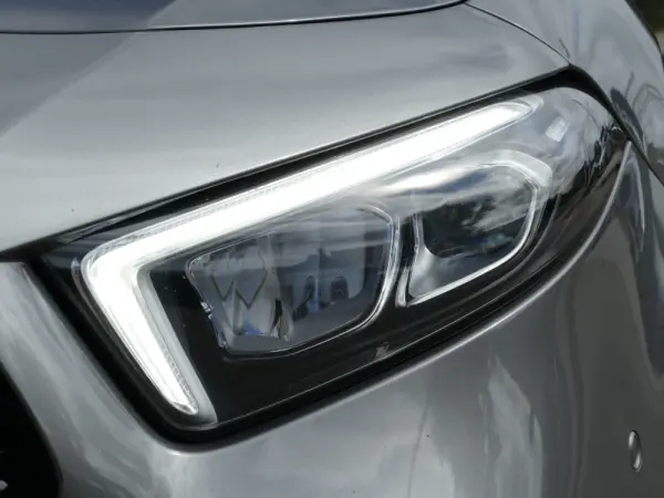 Mercedes-Benz A 180 Limousine d AMG Line Aut. 10
