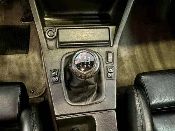 BMW M3 Standard 12