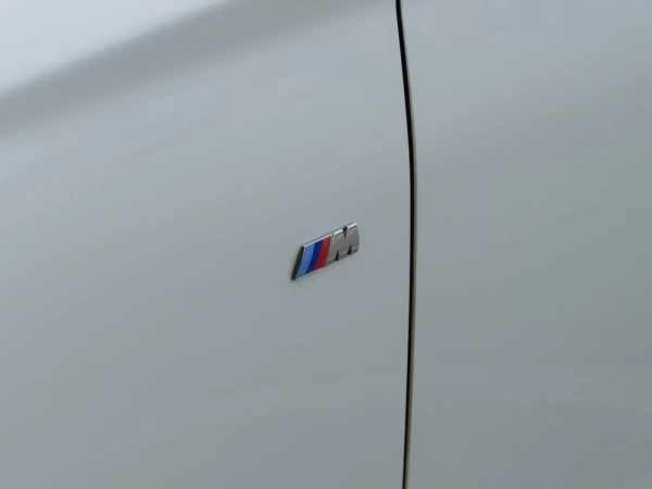 BMW 220 d Cabrio Pack M Auto 13