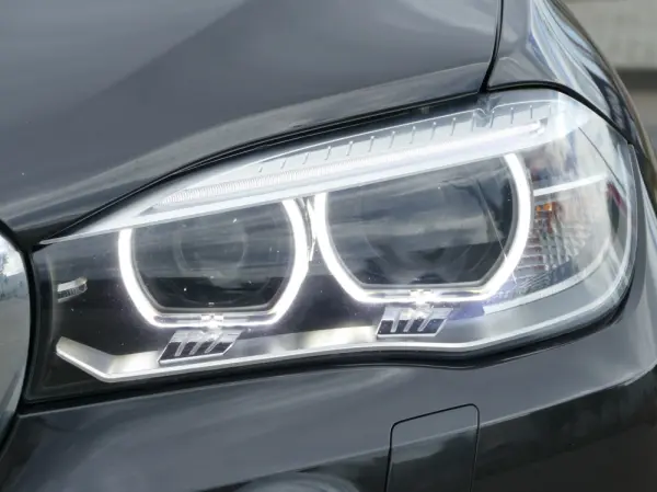 BMW X5 25 d xDrive 10