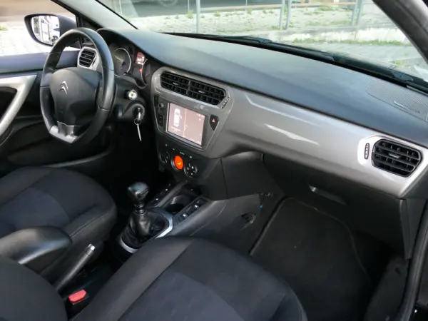 Citroen C-Elysée 1.5 BlueHDi Shine 27