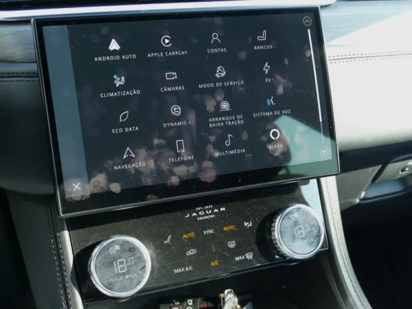 Jaguar F-Pace 2.0 P400e AWD R-Dynamic S 18