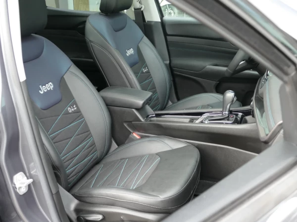 Jeep Compass 1.3 TG 4Xe Trailhawk 33