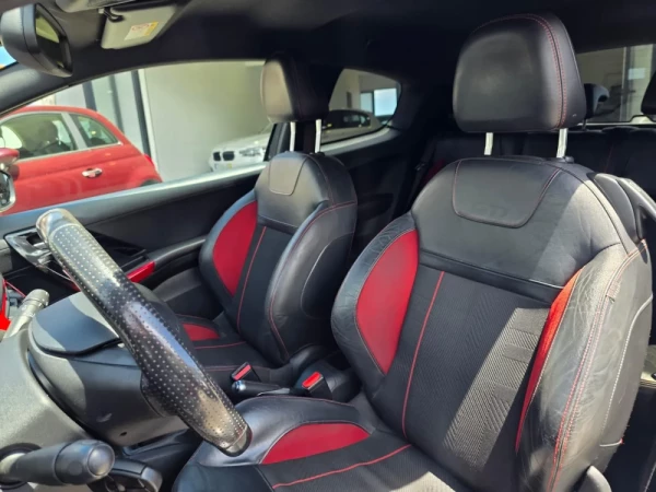 Peugeot 208 1.6 THP GTi Limited Edition 11
