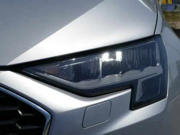 Audi A3 Limousine 30 TDI 10