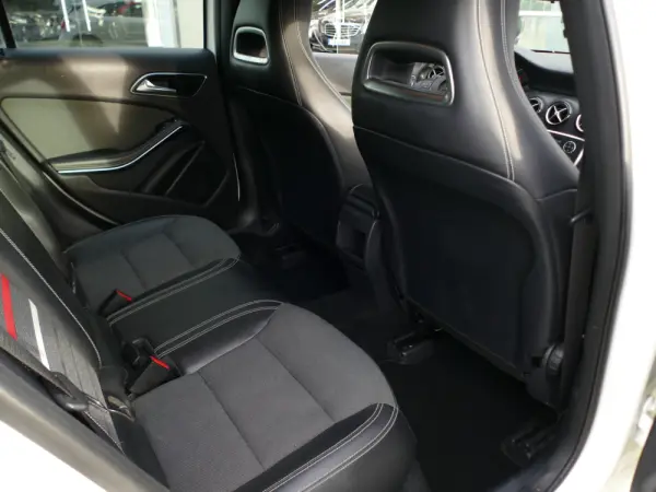 Mercedes-Benz A 180 CDi BE Edition Style 28