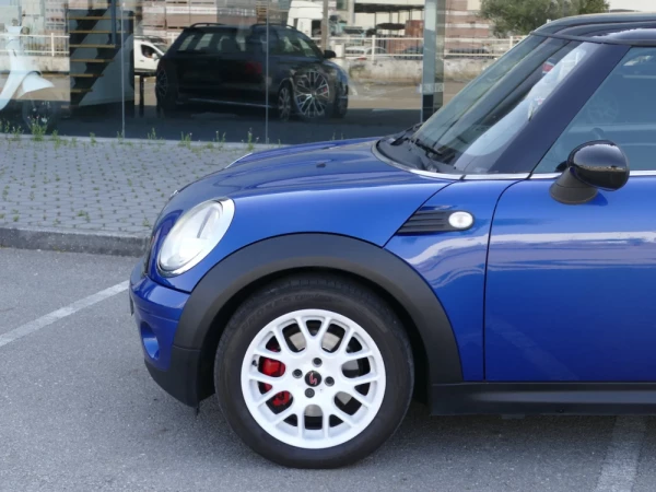 MINI 3 Portas Cooper 9