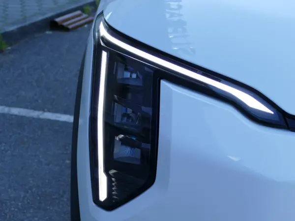 Kia EV3 58.3 kWh Drive 11