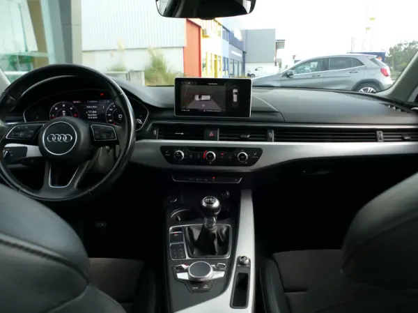 Audi A4 Avant 2.0 TDI Advance 40