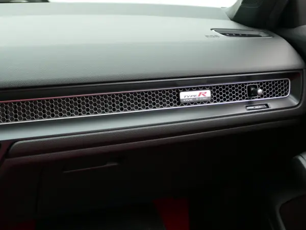 Honda Civic 2.0 i-VTEC Type-R 38