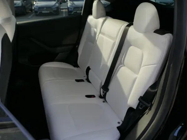 Tesla Model Y Standard 30