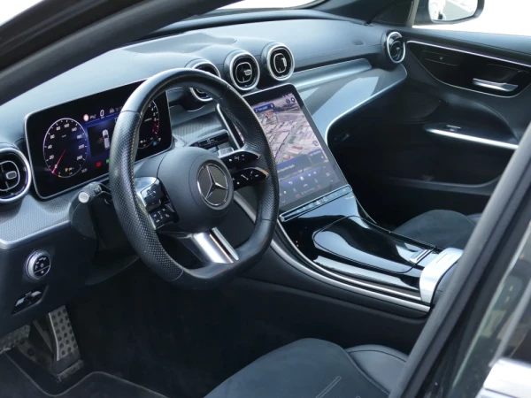 Mercedes-Benz C 300 e AMG Line 22