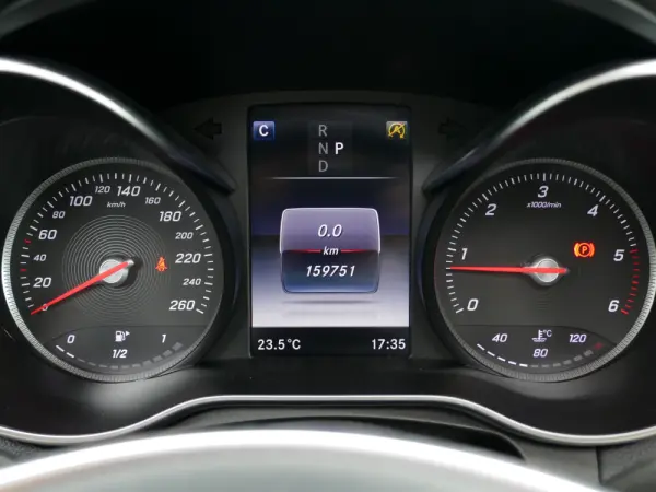 Mercedes-Benz GLC 220 d 4Matic 9G-TRONIC AMG Line 21