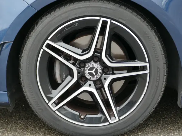 Mercedes-Benz A 180 d AMG Line Aut. 6