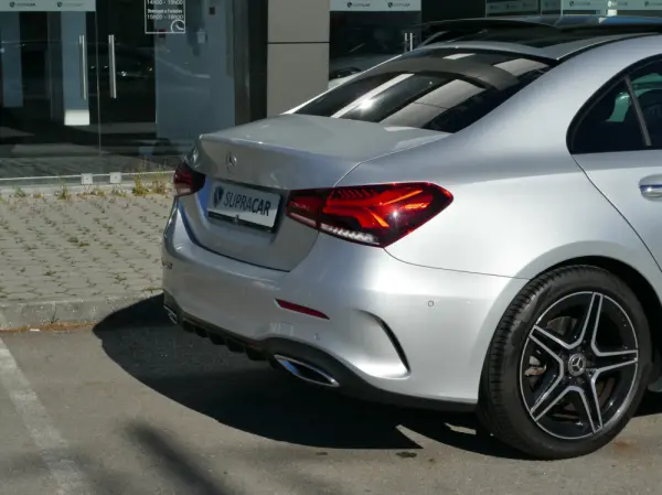 Mercedes-Benz A 200 Limousine AMG Line Aut. 6