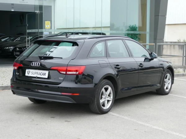 Audi A4 Avant 2.0 TDI Advance 3