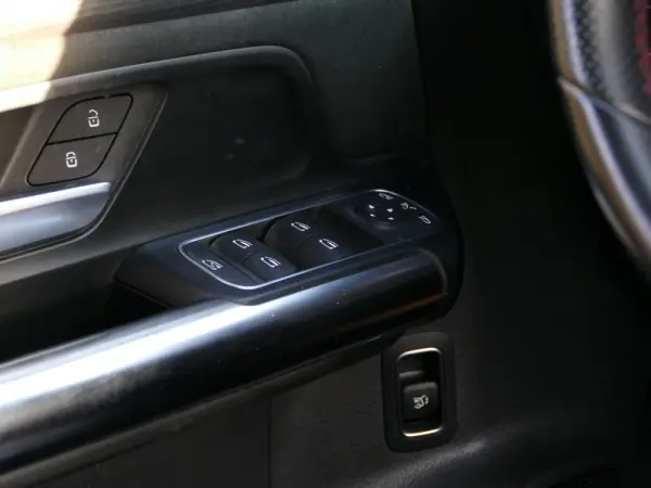 Mercedes-Benz EQA 250 AMG Line 37