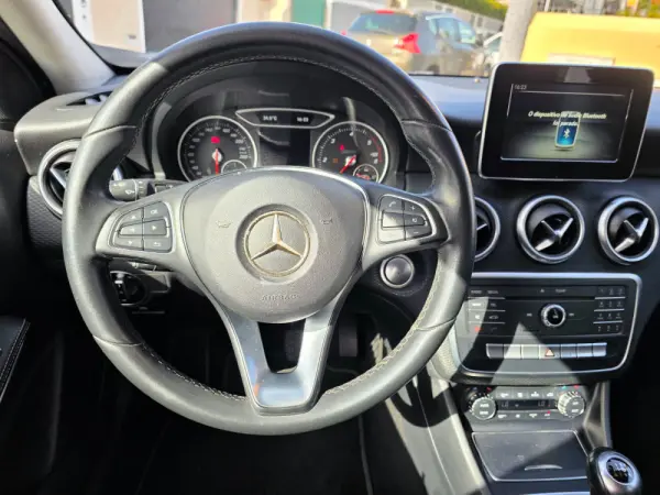 Mercedes-Benz A 180 d Urban 20