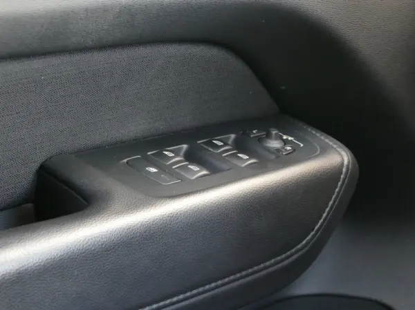 Volvo XC 60 2.0 D4 Momentum Geartronic 35