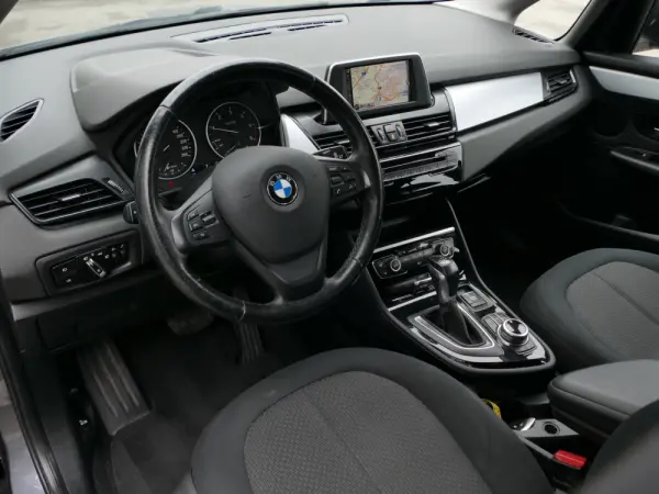 BMW 216 Active Tourer d Advantage Auto 25