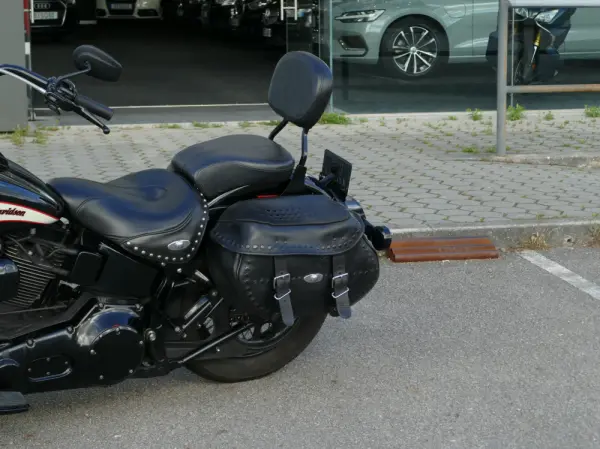 Harley-Davidson FLST Soft Tail c/ injeção c/ radiador óleo 17