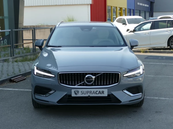 Volvo V60 2.0 T6 AWD TE Core 2