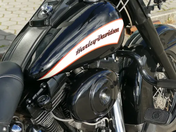 Harley-Davidson FLST Soft Tail c/ injeção c/ radiador óleo 12